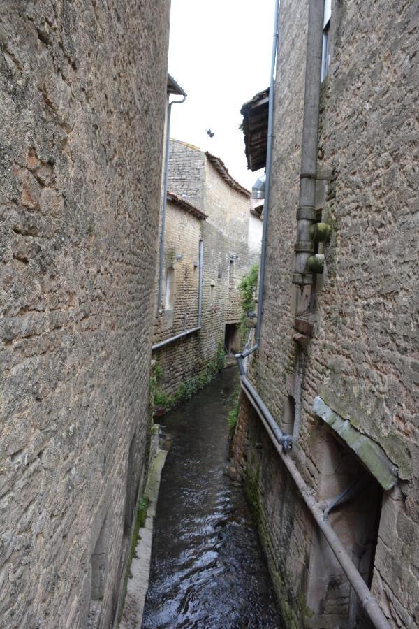 Les Noyers Aulnay Panzió Aulnay  Kültér fotó